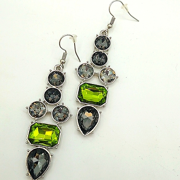 Rhinestone Dangle Drop Earrings Emerald Round Teardrop Rhinestone Earrings - Picture 7 of 7